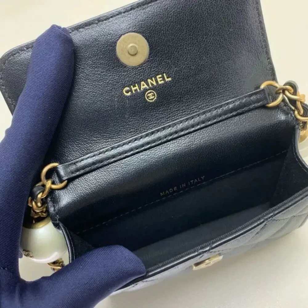 Chanel Women Pre-Loved Bag Brand New Condition